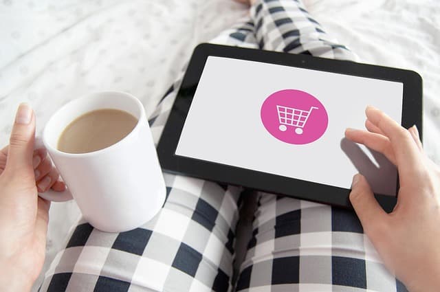 What to Write to Buyers: Response Templates for Marketplaces